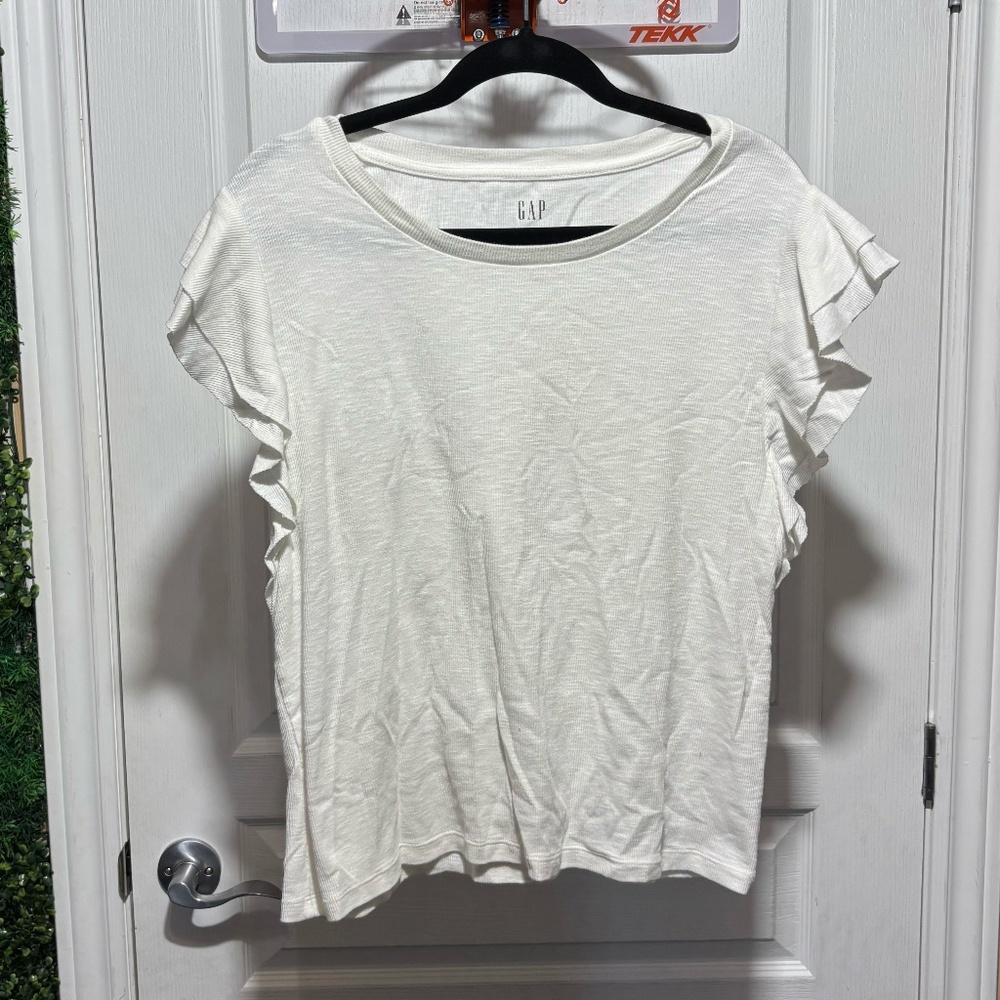 GAP White Ruffle Sleeve Tee Soft Cotton Feminine Top